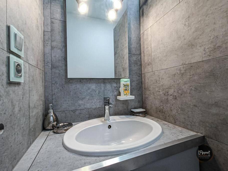 Appartement Calme Lumineux Proche Gare 3 Chambres Angoulême Exteriér fotografie